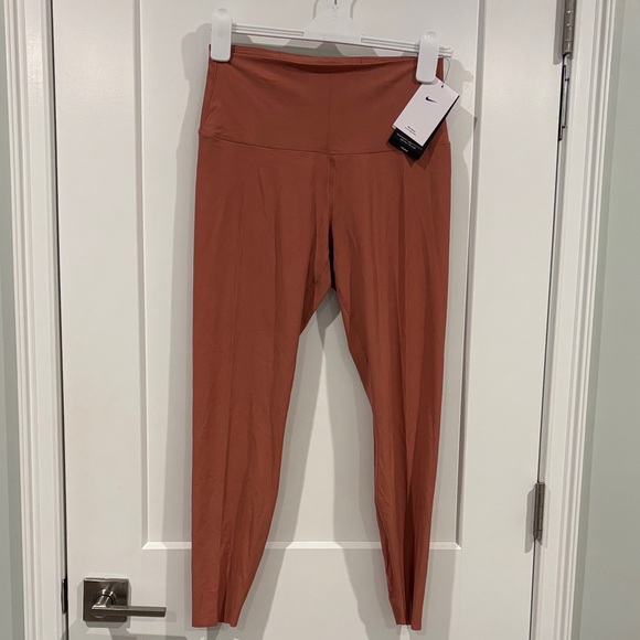 Nike Pants - NEW Nike Womens Zenvy InfinaSoft Ribbed High Rise Leggings Large